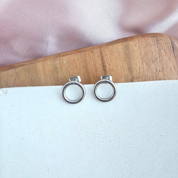 Luxe Silver Oriana Studs - Small