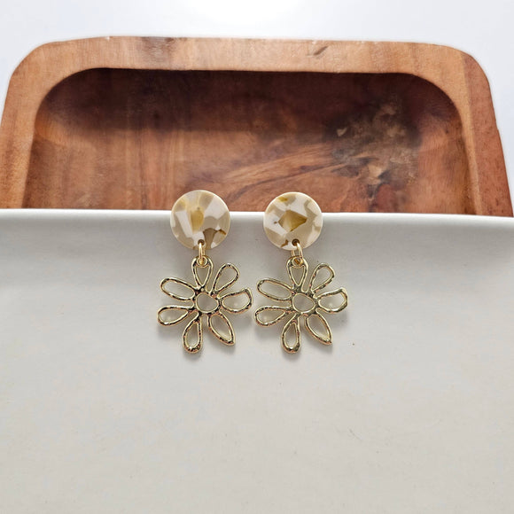 Lily Earrings